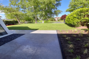 (kunst) Gras leggen voor een fraaie afwerking van uw tuin!